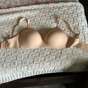 Knix Seamless bra 6